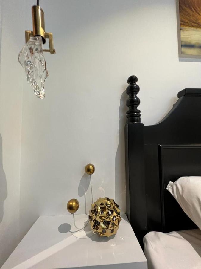 The Lennox Luxury Apartment Accra Exteriör bild